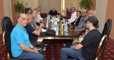 لجنة تطوير المنشآت بالنادي المصري تعقد أول اجتماع لها برئاسة كامل أبو علي