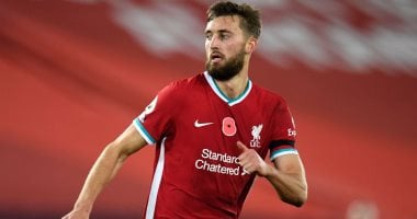 ليفربول يعلن انتقال المدافع نات فيليبس إلى وست بروميتش بعد 9 سنوات في الأنفيلد