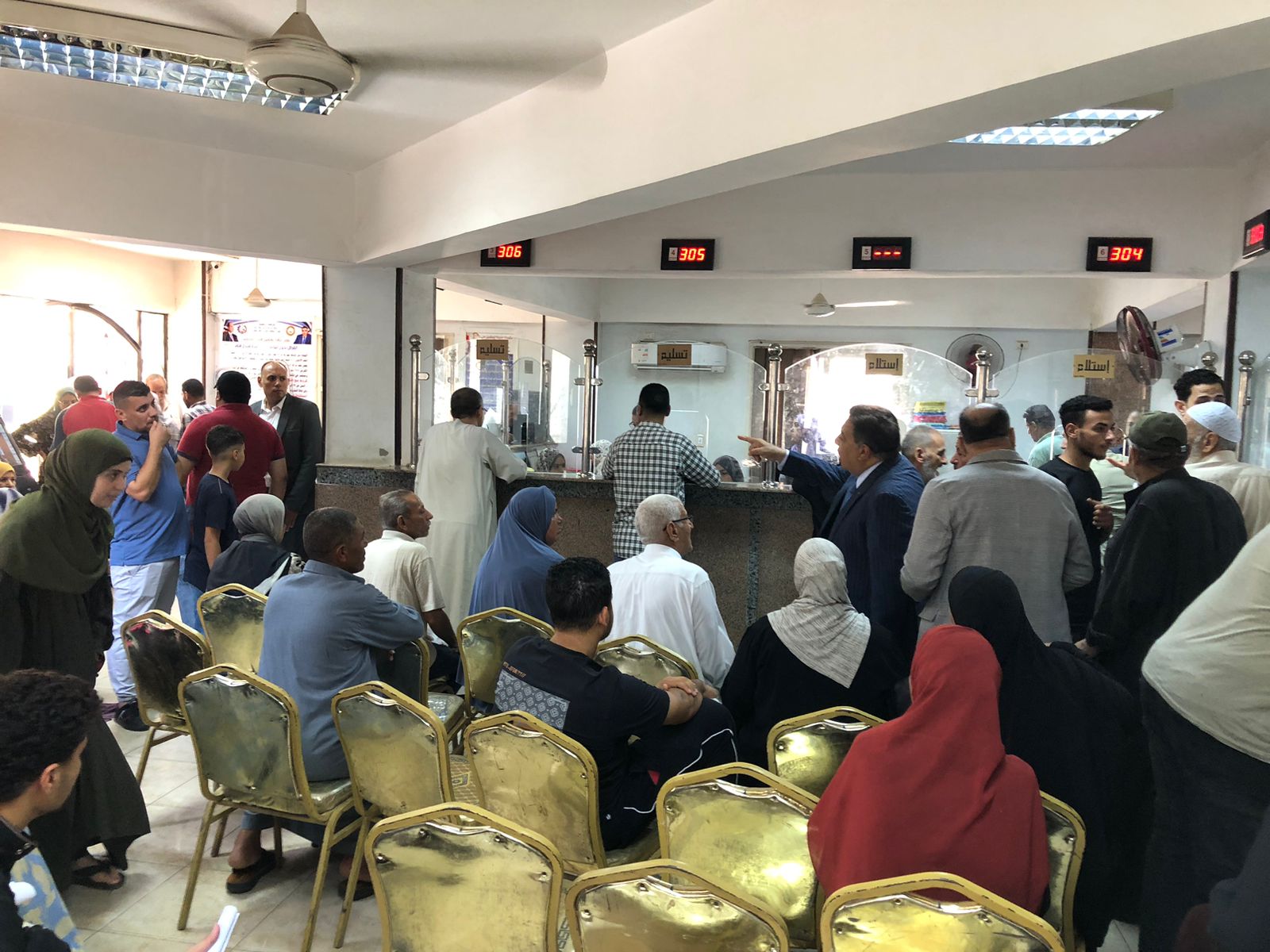 محافظ الدقهلية فى المركز التكنولوجى