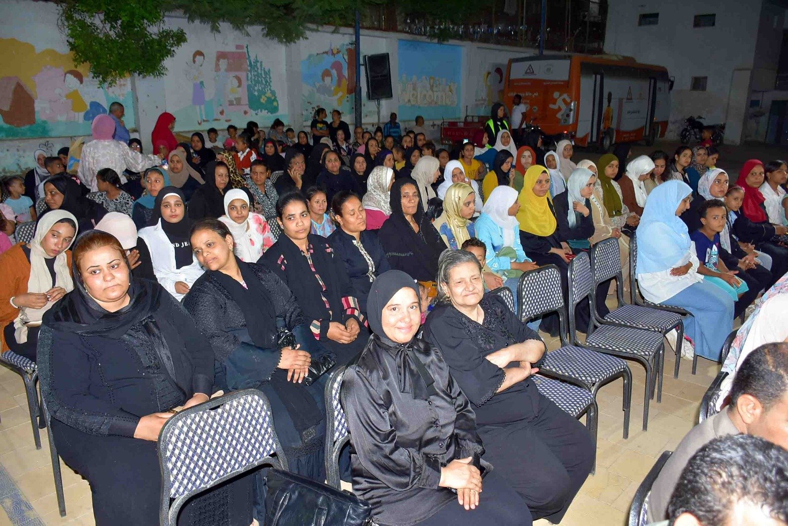 حضور فعاليات حملة خطوة ضد الإدمان بمدينة أرمنت حضور فعاليات حملة خطوة ضد الإدمان بمدينة أرمنت