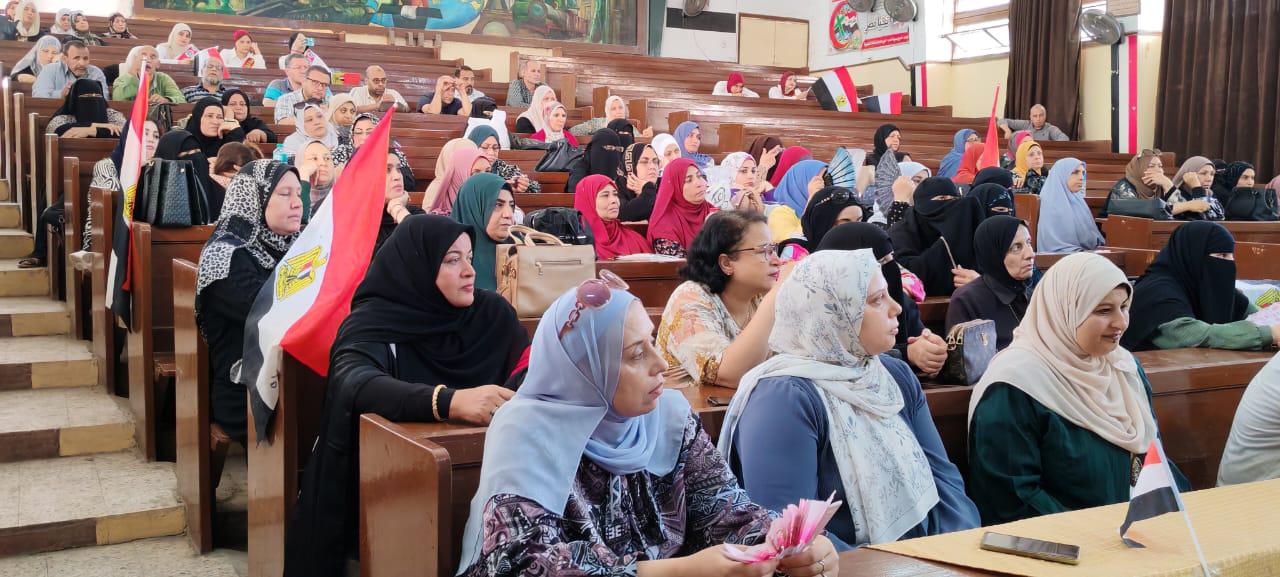 جانب من حضور ندوه الهيئة العامة للإستعلامات بالدقهلية جانب من حضور ندوه الهيئة العامة للإستعلامات بالدقهلية