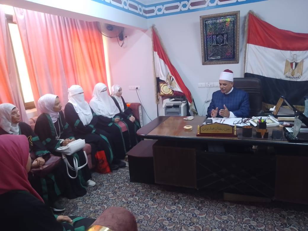 وكيل أوقاف كفر الشيخ يشيد بالواعظات