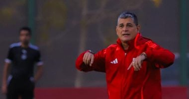 أوسكار رويز يفرض المقابلات الشخصية كشرط أساسي لانضمام أعضاء جدد إلى لجنة الحكام