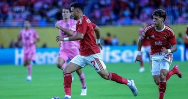 إمام عاشور يطالب بالانضمام إلى الأهلي في معسكر إسبانيا