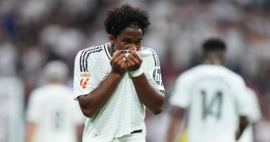 إندريك موهبة ريال مدريد الواعدة يحتفل بعيد ميلاده التاسع عشر