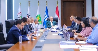 اتحاد الكرة يشترط الدفع المقدم لاستقدام الحكام الأجانب في الدوري الجديد