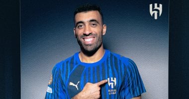 الهلال السعودي يعلن ضم هداف الدوري المغربي حمد الله وانضمامه إلى معسكر الفريق في أمريكا