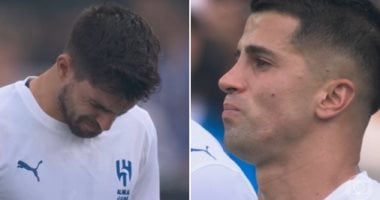 "بكاء لاعبي الهلال على وفاة ديوجو جوتا خلال مباراة فلومينينسي (فيديو)"