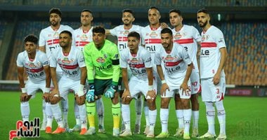 جون إدوارد يوقع مع عبد الناصر محمد التعديلات النهائية لمعسكر الزمالك