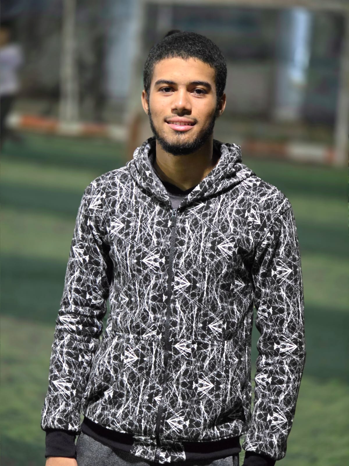 الطالب المتفوق خالد محمد عماد الدين