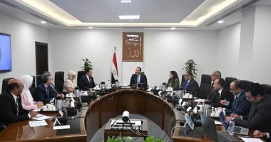 رئيس الوزراء يلتقي وكلاء العلامات التجارية العالمية لتعزيز الاستثمار في مصر