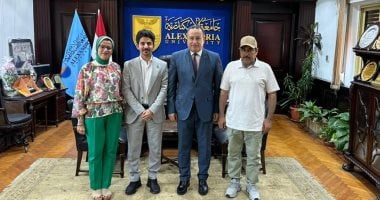 رئيس جامعة الإسكندرية يستقبل مدير مركز البحث العلمي بجامعة الأصالة السعودية لتعزيز التعاون الأكاديمي