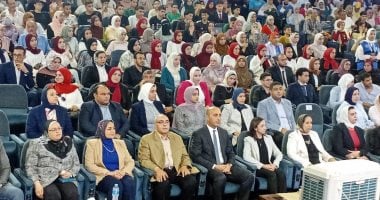 رئيس جامعة دمنهور يشهد انطلاق مؤتمر "اختر كليتك" بحضور محافظ البحيرة