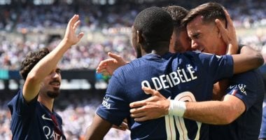 ريال مدريد يهزم برشلونة بثلاثية في الدقيقة 24 من مباراة كلاسيكو الأرض