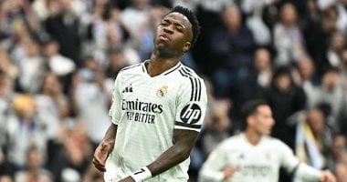 فينيسيوس جونيور يطالب بمساواة أجوره مع كيليان مبابي لتجديد عقده مع ريال مدريد