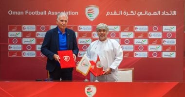 كارلوس كيروش يوقع عقد تدريب المنتخب العماني رسميًا بالصور