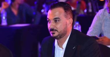 لاعبو النادي المصري يظهرون دعمهم لياسر يحيى عضو الإدارة عقب تعرضه لوعكة صحية - شاهد الفيديو
