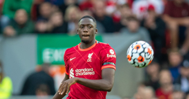 ليفربول يسمح برحيل كوناتي بينما ينتظره ريال مدريد باهتمام