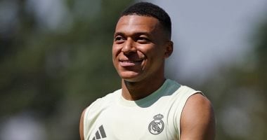 مبابي يقترب من تحقيق إرث الأساطير بارتداء القميص رقم 10 في ريال مدريد
