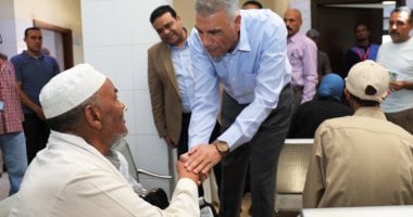 محافظ أسوان يعلن عن سعي المحافظة لتطبيق منظومة التأمين الشامل بأعلى مستويات الجودة