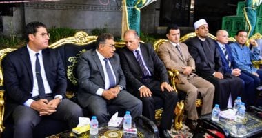 محافظ الدقهلية يعزي رئيس جامعة المنصورة بوفاة شقيقه الأكبر