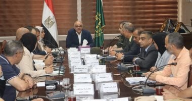 محافظ القليوبية يناقش خطط إنشاء كوبري عبودة في شبين القناطر فوق ترعة الشرقاوية