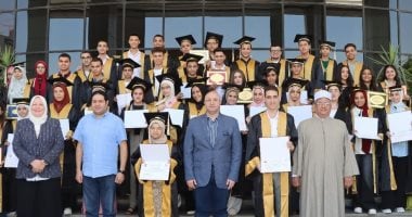 محافظ بني سويف يكرم أوائل الطلاب في الثانوية العامة والأزهرية والدبلومات الفنية والمرحلة الإعدادية