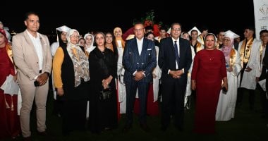 محافظ جنوب سيناء يرعى حفل تخرج طلاب مدرسة شرم الشيخ الرسمية للغات