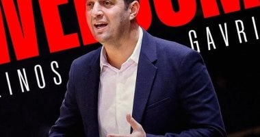 مدرب سلة الأهلي الجديد يصل القاهرة بعد أسبوعين من التعيين
