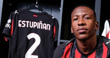 ميلان الإيطالي يعلن تعاقده مع اللاعب الكولومبي بيرفيس إستوبينان