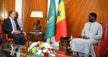 وزير الخارجية يسلم رسالة خطية من الرئيس السيسي إلى رئيس جمهورية السنغال