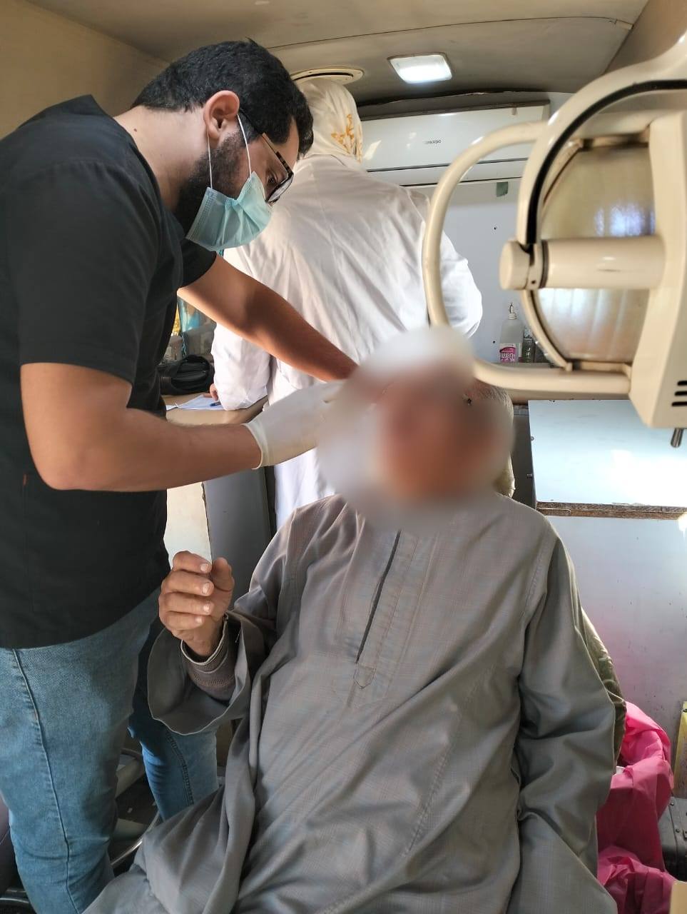 عيادة الأسنان عيادة الأسنان