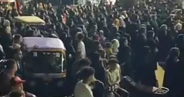 تشييع عريس الجنة بالزغاريد بعد وفاته بحادث مروع مع عروسته ووالدته في كفر الشيخ بالصور