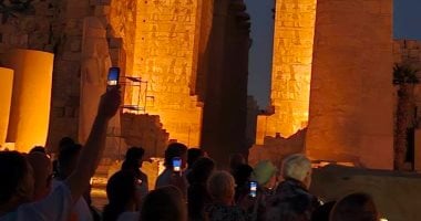 عروض الصوت والضوء في معابد الكرنك: تجربة سياحية ساحرة خلال ليالي الصيف