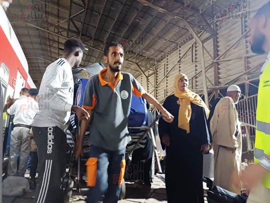 استعدادات نقل الركاب إلى ميناء قسطل استعدادات نقل الركاب إلى ميناء قسطل