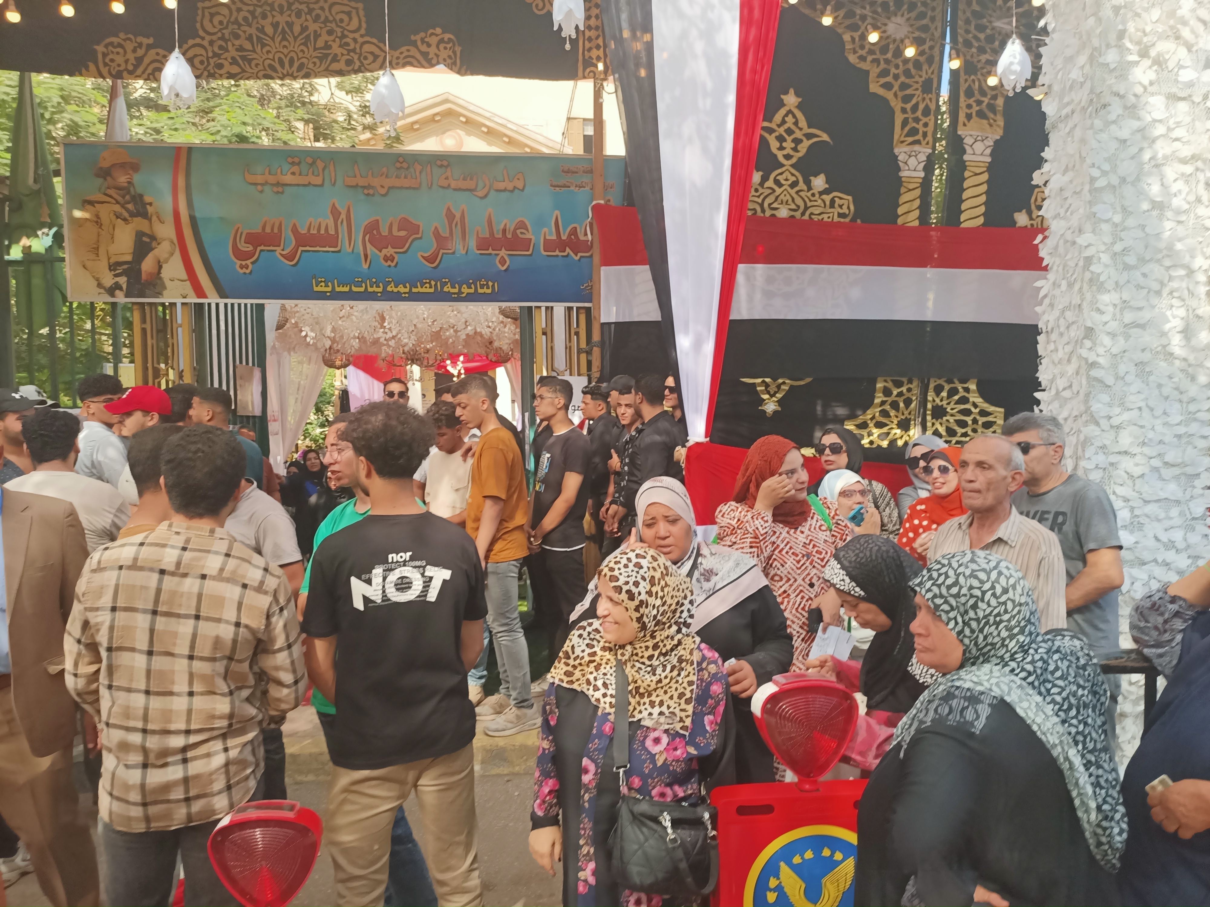 انتظام فتح لجان إنتخابات مجلس الشيوخ فى المنوفية (4)