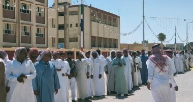 مئات المواطنين يتوافدون للمشاركة في انتخابات مجلس الشيوخ برأس سدر بمشاهد ملهمة