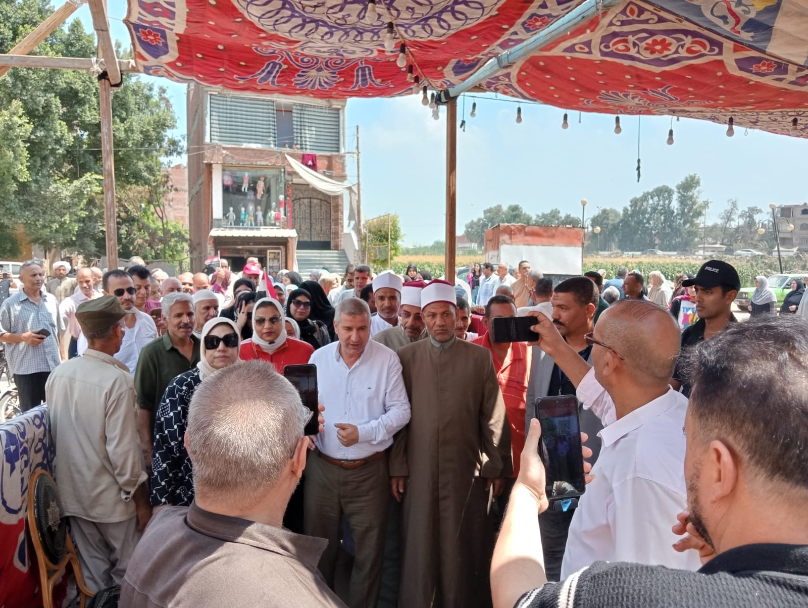 مسيرة لرجال الأوقاف والتعليم بميت ربيعة لحث المواطنين على المشاركة في انتخابات الشيوخ بالشرقية (3) مسيرة لرجال الأوقاف والتعليم بميت ربيعة لحث المواطنين على المشاركة في انتخابات الشيوخ بالشرقية (3)
