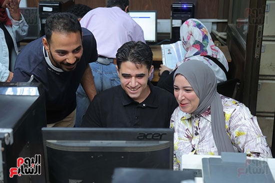 اليوم الاول لتسجيل رغبات المرحلة الثانية (2) اليوم الاول لتسجيل رغبات المرحلة الثانية (2)