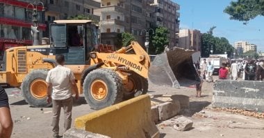 حملات مكثفة للإشغالات وضبط المخالفات المرورية في الإسكندرية
