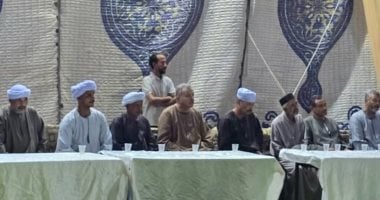 جلسة مصالحة عرفية ناجحة بين أبناء بني هلال والجزارين في مدينة الأقصر.. شاهد الصور
