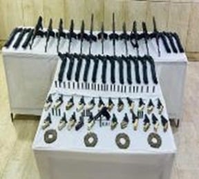 أسلحة أسلحة