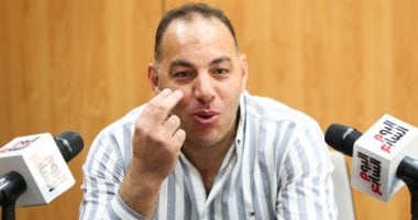 أحمد بلال نجم الأهلي السابق يحتفل بذكرى ميلاده الخامسة والأربعين