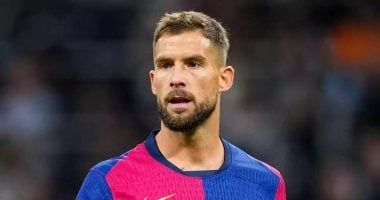 أسباب رحيل إينيجو مارتينيز عن برشلونة مجانًا رغم تعاقده حتى عام 2026
