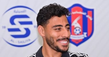 أكرم توفيق يبدأ مشواره في الدوري القطري مع الشمال في لقاء الأهلي