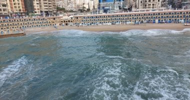 إغلاق شواطئ القطاع الغربي في محافظة الإسكندرية غداً بسبب اضطراب حالة البحر