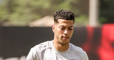 إمام عاشور يشارك في تدريبات الأهلي لأول مرة منذ كأس العالم بالصور