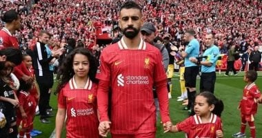 الحذاء الذهبي يضع نهاية لخصومة مكة وكيان محمد صلاح: تفاصيل لا تفوتك