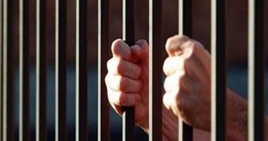 السجن المشدد 6 سنوات لمتهم بجريمة سرقة شخص بالإكراه في سوهاج