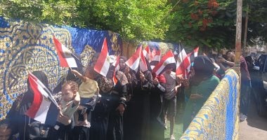 السيدات يتفوقن في انتخابات الإعادة لمجلس الشيوخ بمحافظة الإسماعيلية بالصور